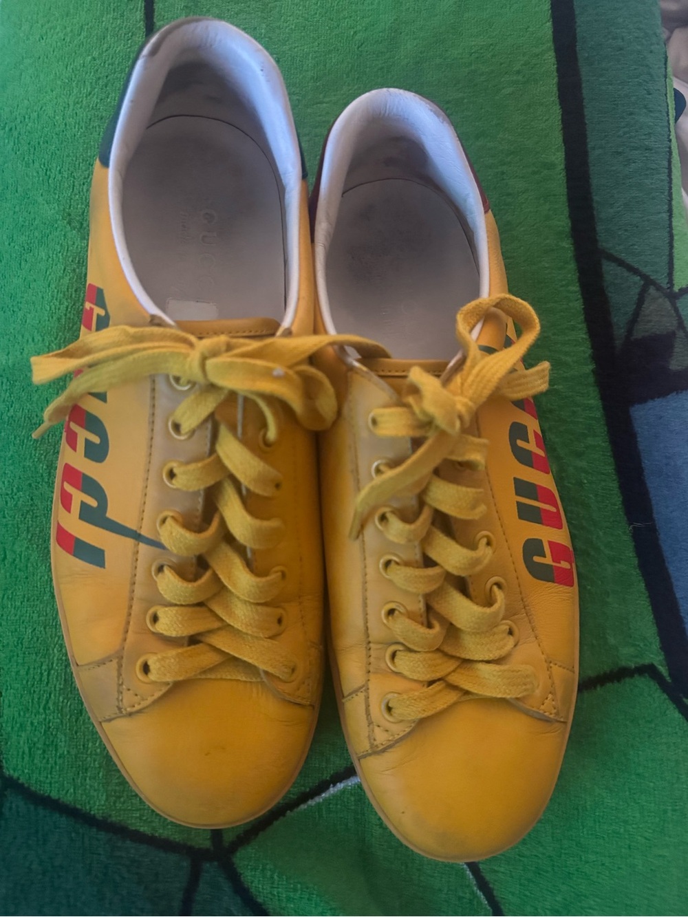 Gucci ACE Yellow Men's/Ladies sneakers. Fits like Men's US 7 1/2, Ladies 9 1/2
